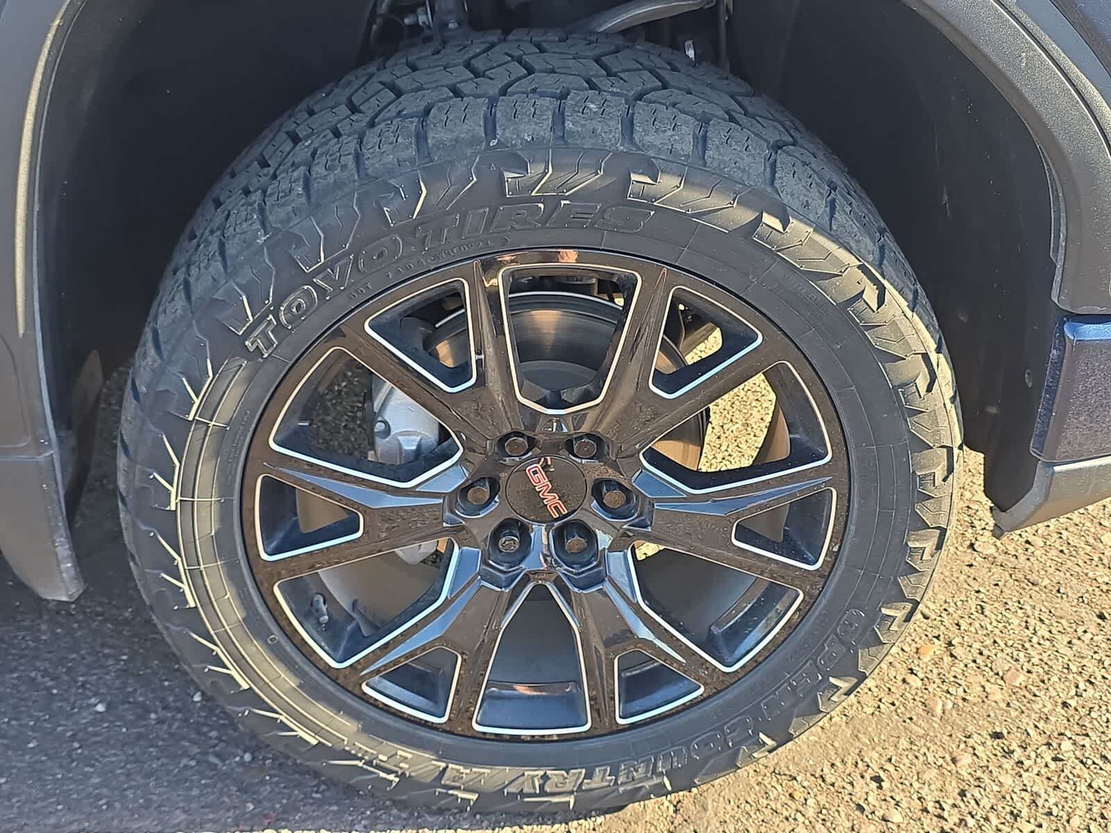 GMC Sierra 1500 Denali 2023
