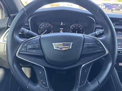 Cadillac XT5 FWD Luxury 2022