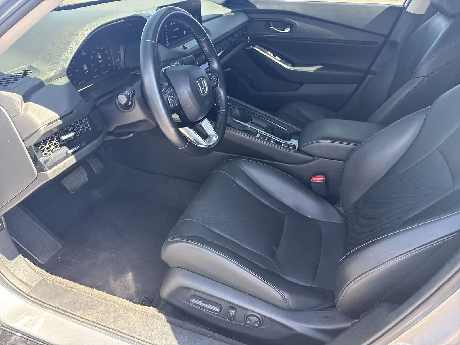 Honda Accord Hybrid Touring 2023