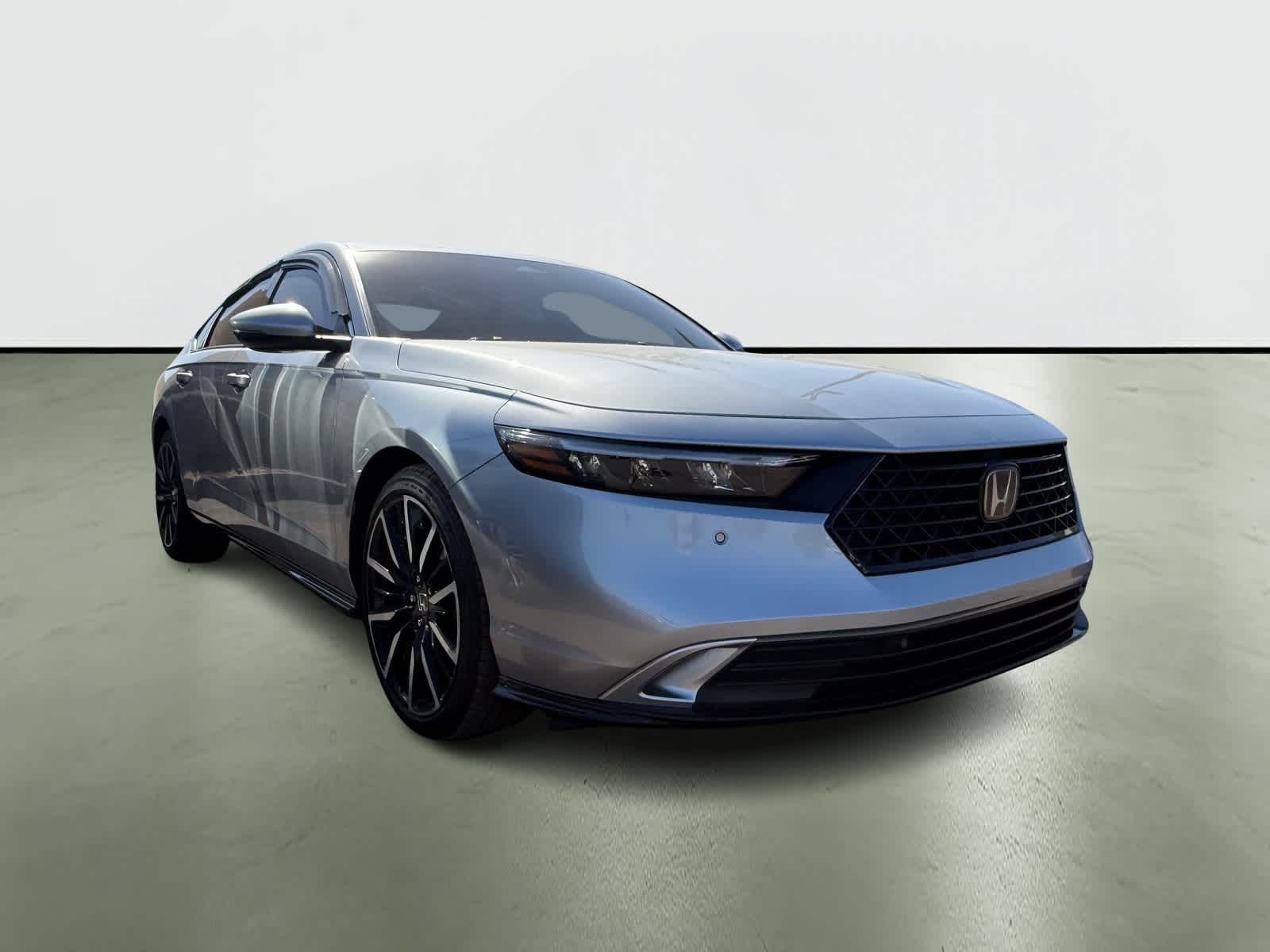 Honda Accord Hybrid Touring 2023