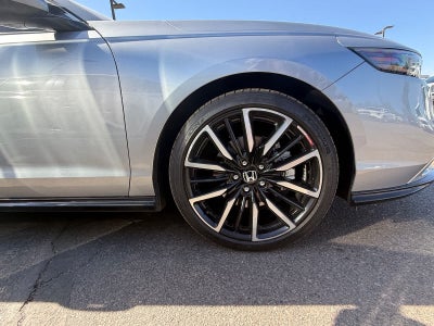 Honda Accord Hybrid Touring 2023