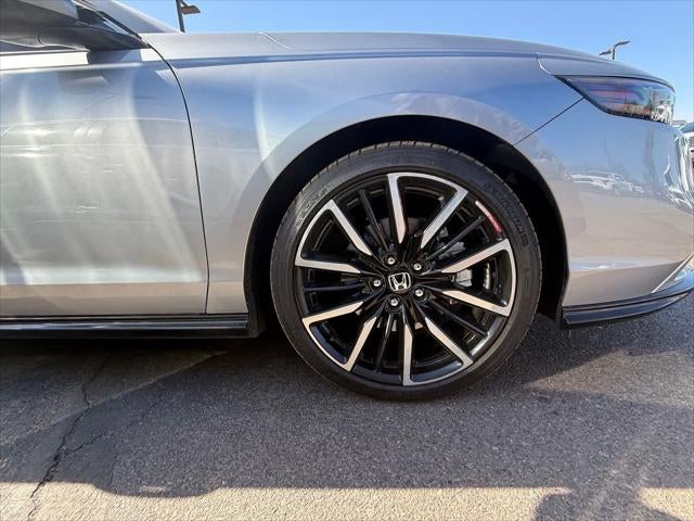 Honda Accord Hybrid Touring 2023