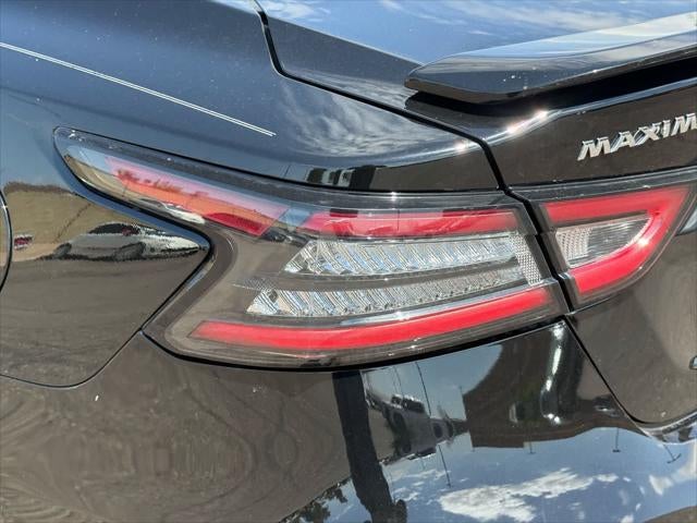 2023 Nissan Maxima SR