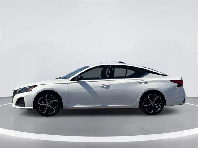 Nissan Altima 2.5 SR 2024
