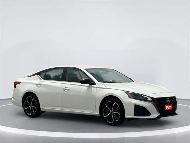 Nissan Altima 2.5 SR 2024