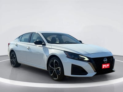 2025 Nissan Altima SR