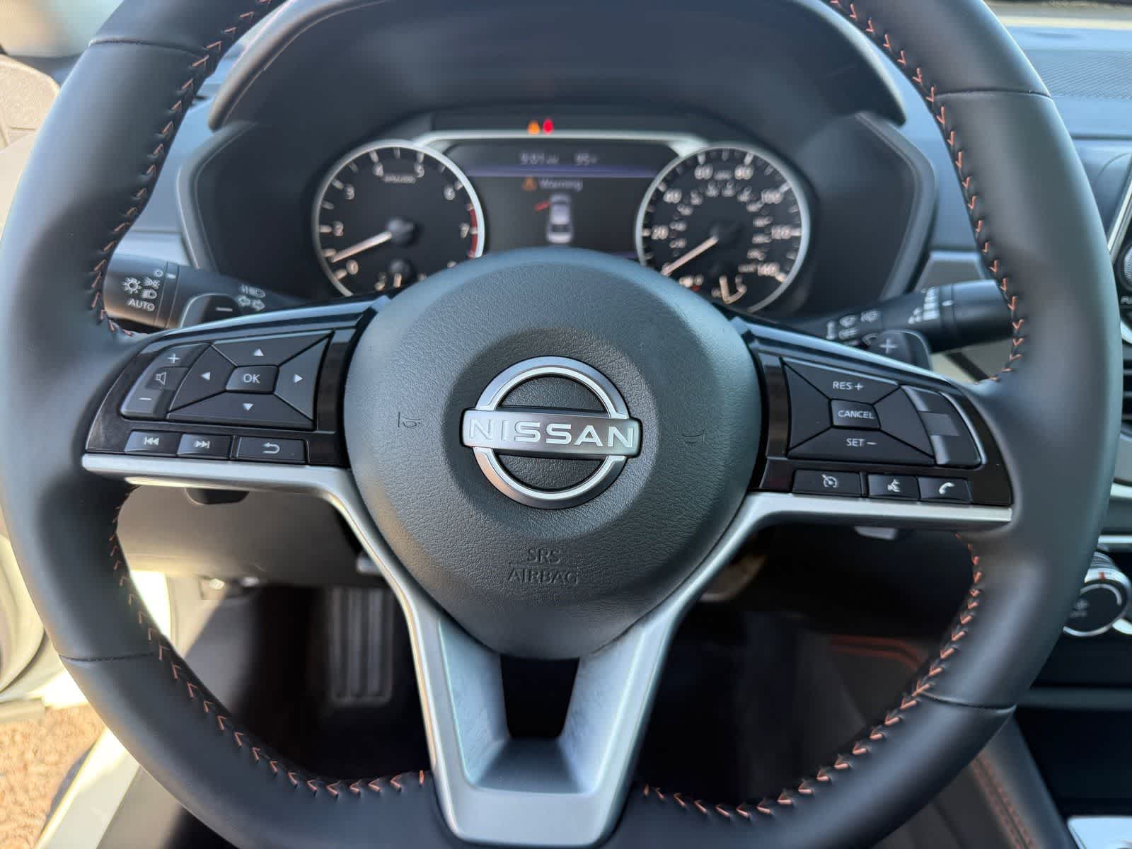 2025 Nissan Altima SR