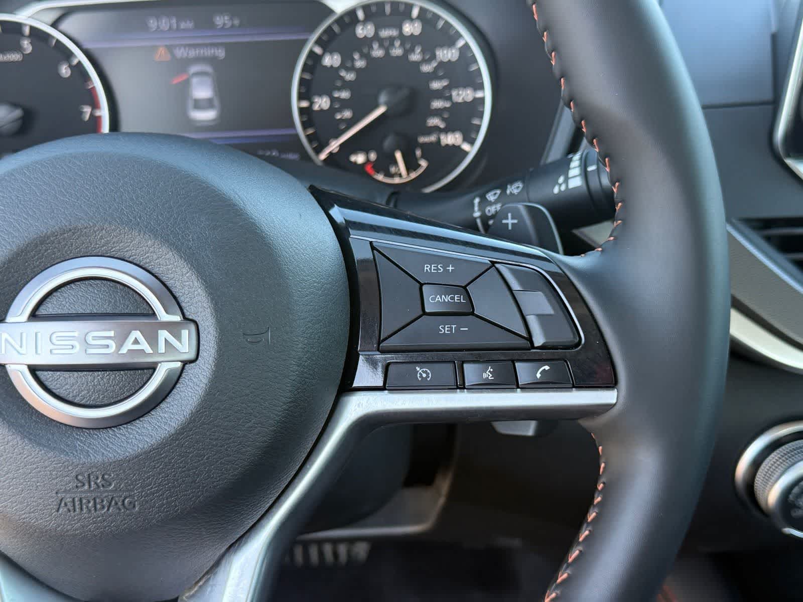 2025 Nissan Altima SR
