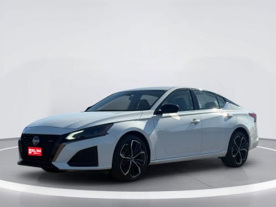 2025 Nissan Altima SR