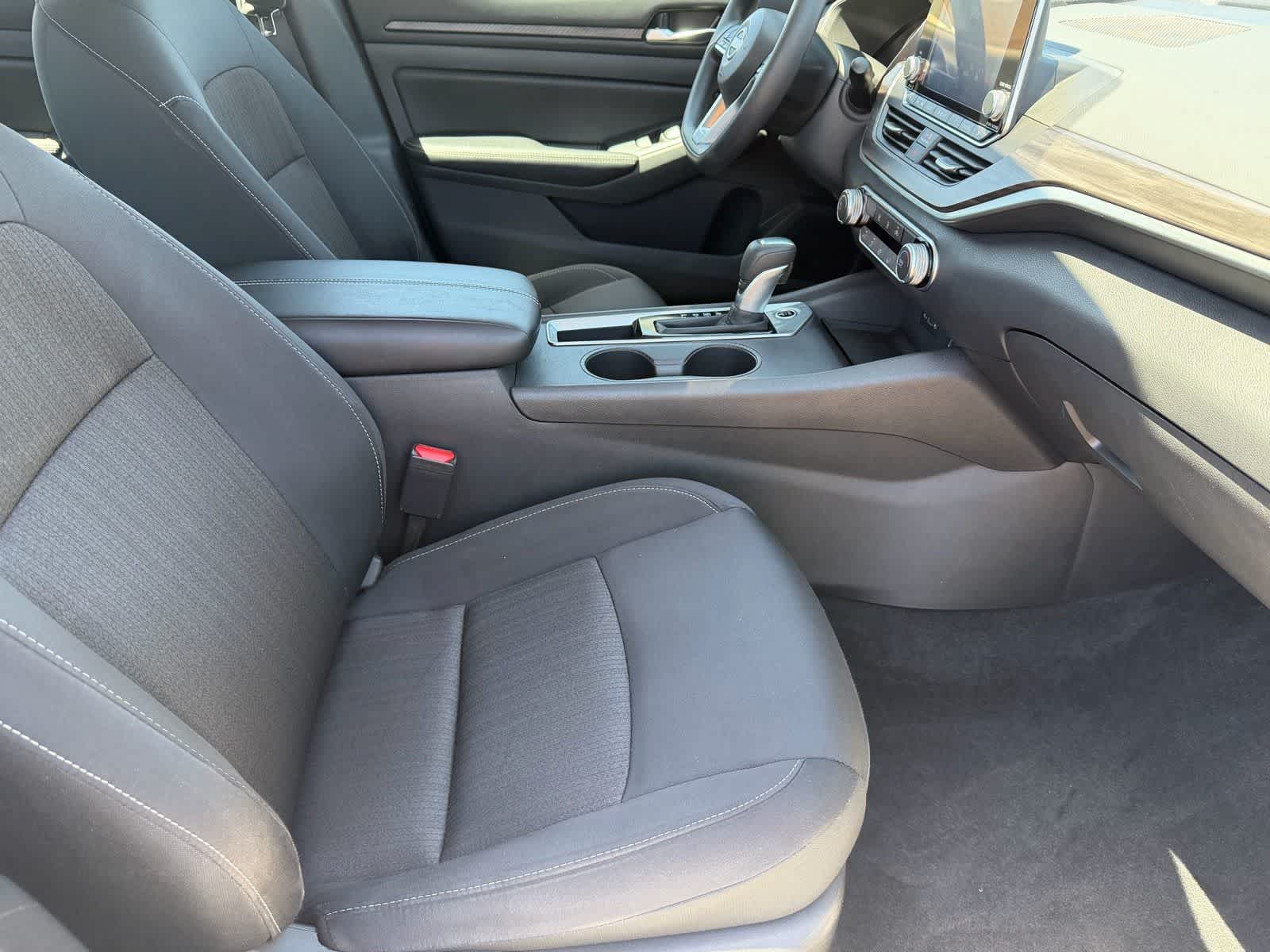 Nissan Altima SV 2025
