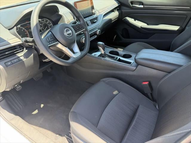 Nissan Altima SV 2025