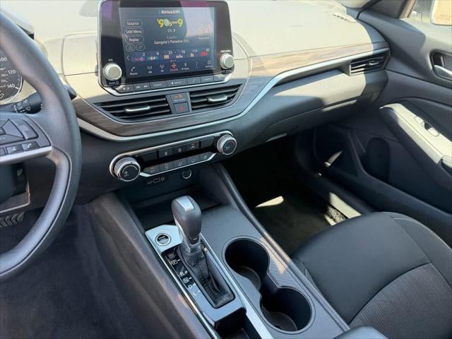 Nissan Altima SV 2025