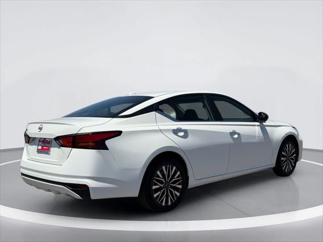 Nissan Altima SV 2025