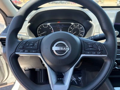 Nissan Altima SV 2025