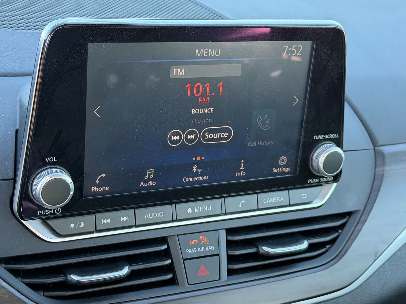 Nissan Altima SV 2025