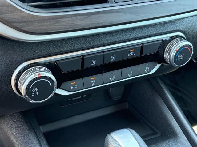 Nissan Altima SV 2025