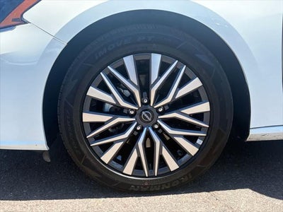 Nissan Altima SV 2025