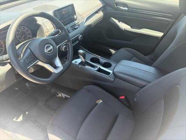 Nissan Altima SV 2025