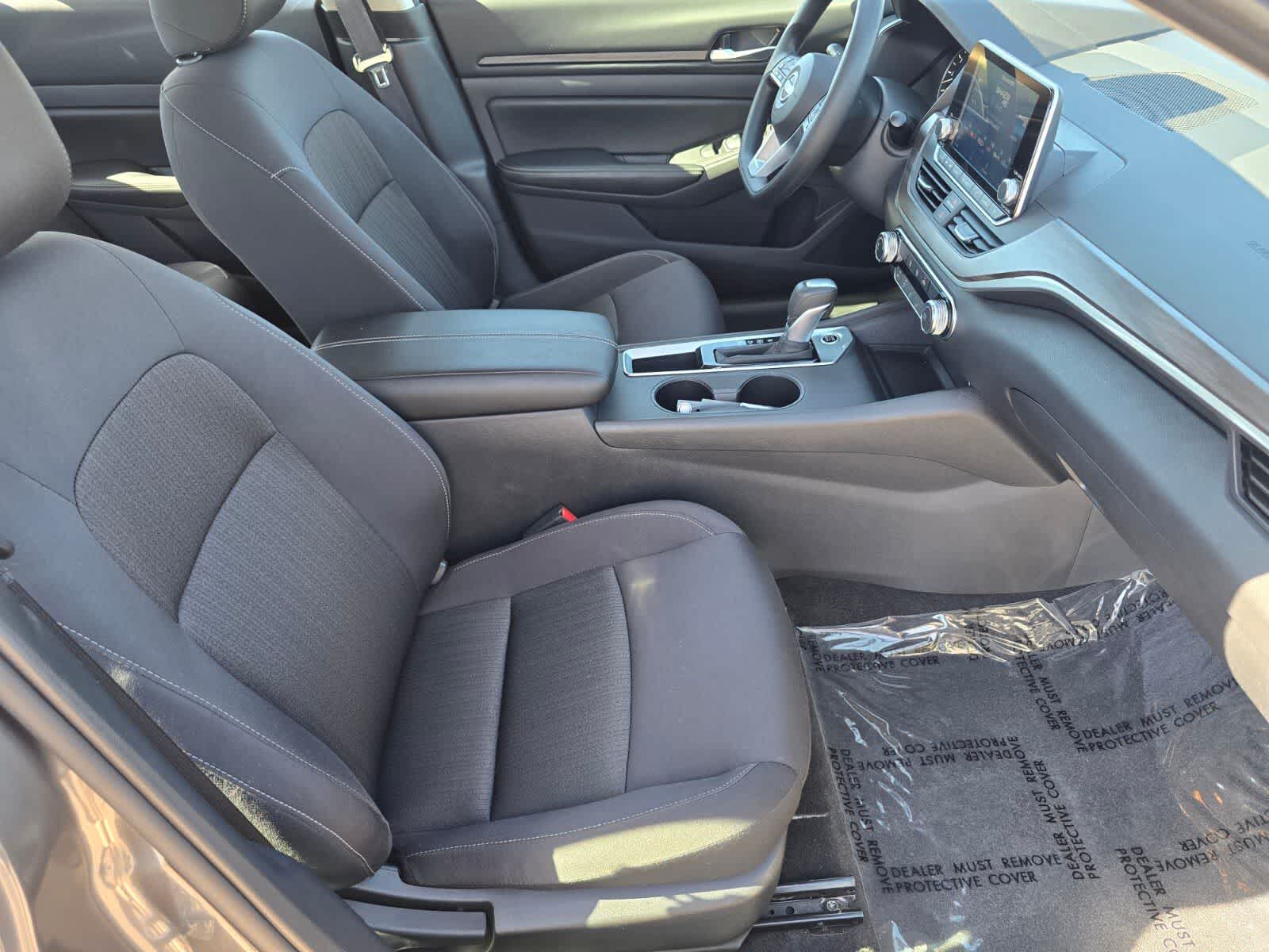 Nissan Altima SV 2025