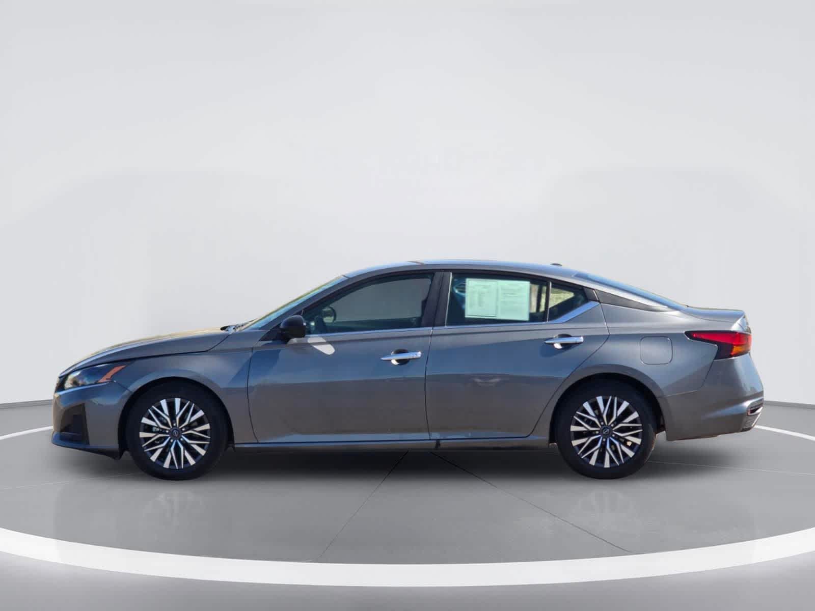 Nissan Altima SV 2025