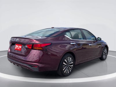 Nissan Altima SV 2025