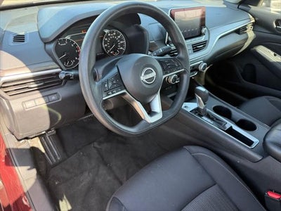 Nissan Altima SV 2025