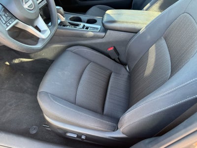 Nissan Altima SV 2025