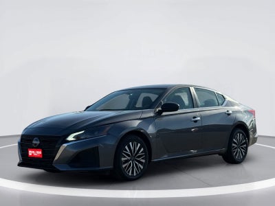 Nissan Altima SV 2025