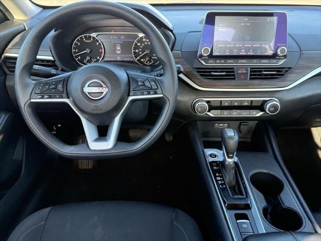 Nissan Altima SV 2025