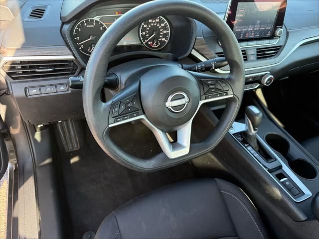 Nissan Altima SV 2025