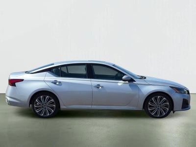 Nissan Altima 2.5 SL 2023