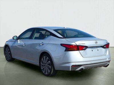 Nissan Altima 2.5 SL 2023