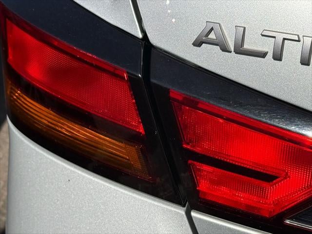 Nissan Altima 2.5 SL 2023