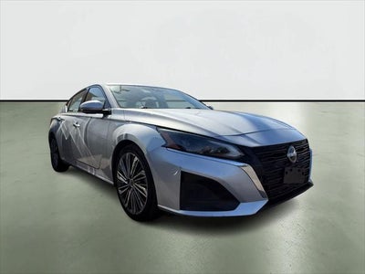 Nissan Altima 2.5 SL 2023