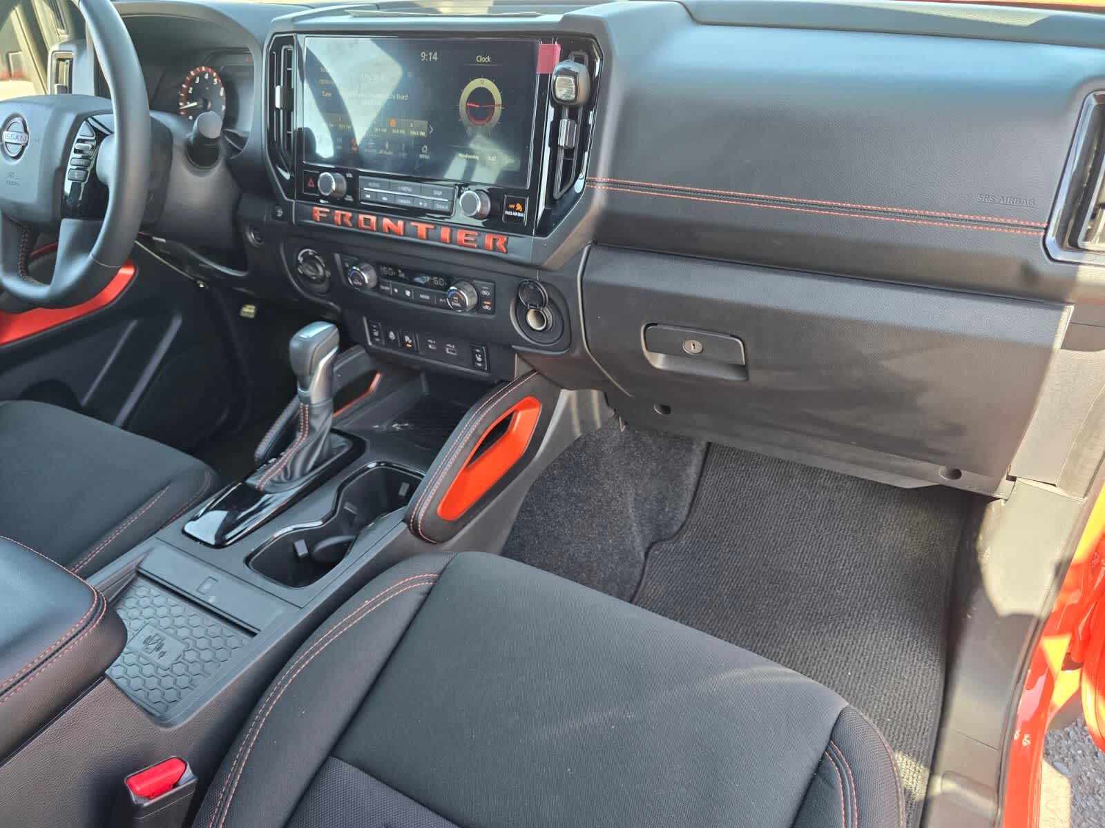 Nissan Frontier PRO-4X 2025