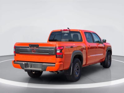 Nissan Frontier PRO-4X 2025