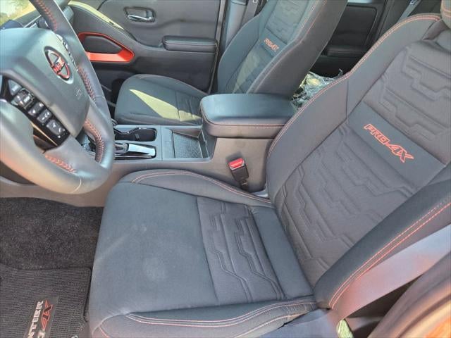 Nissan Frontier PRO-4X 2025
