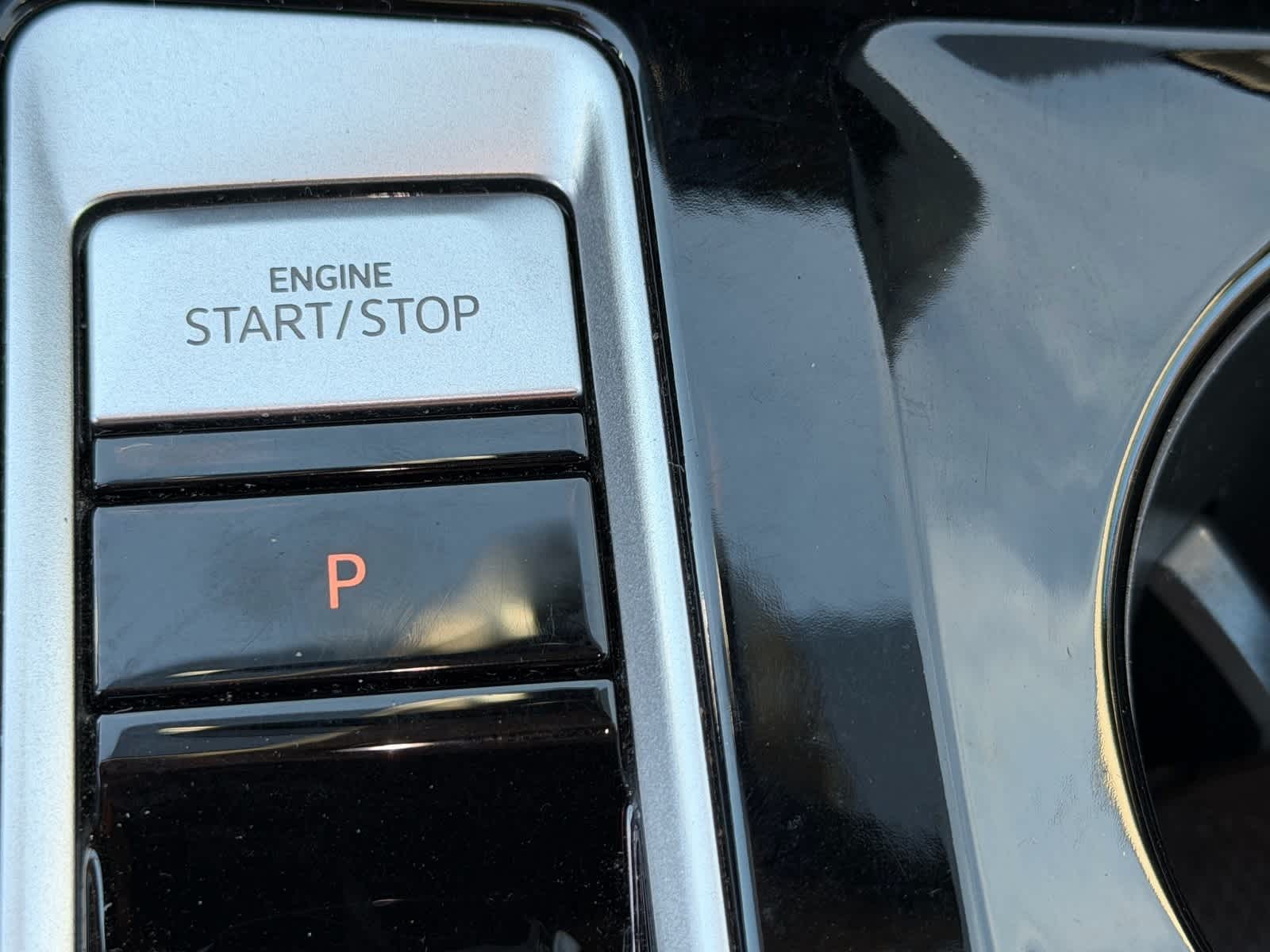 Volkswagen Atlas 2.0T SE con tecnología, 2024