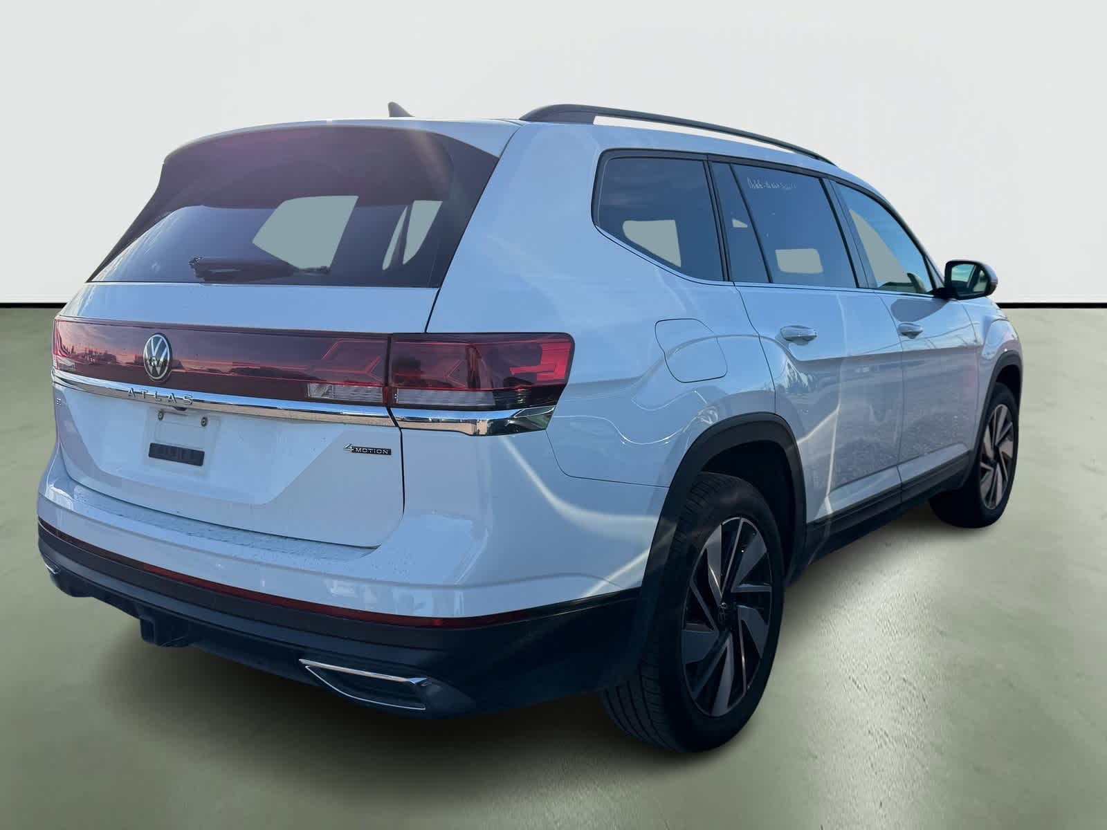 Volkswagen Atlas 2.0T SE con tecnología, 2024