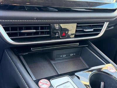 Volkswagen Atlas 2.0T SE con tecnología, 2024