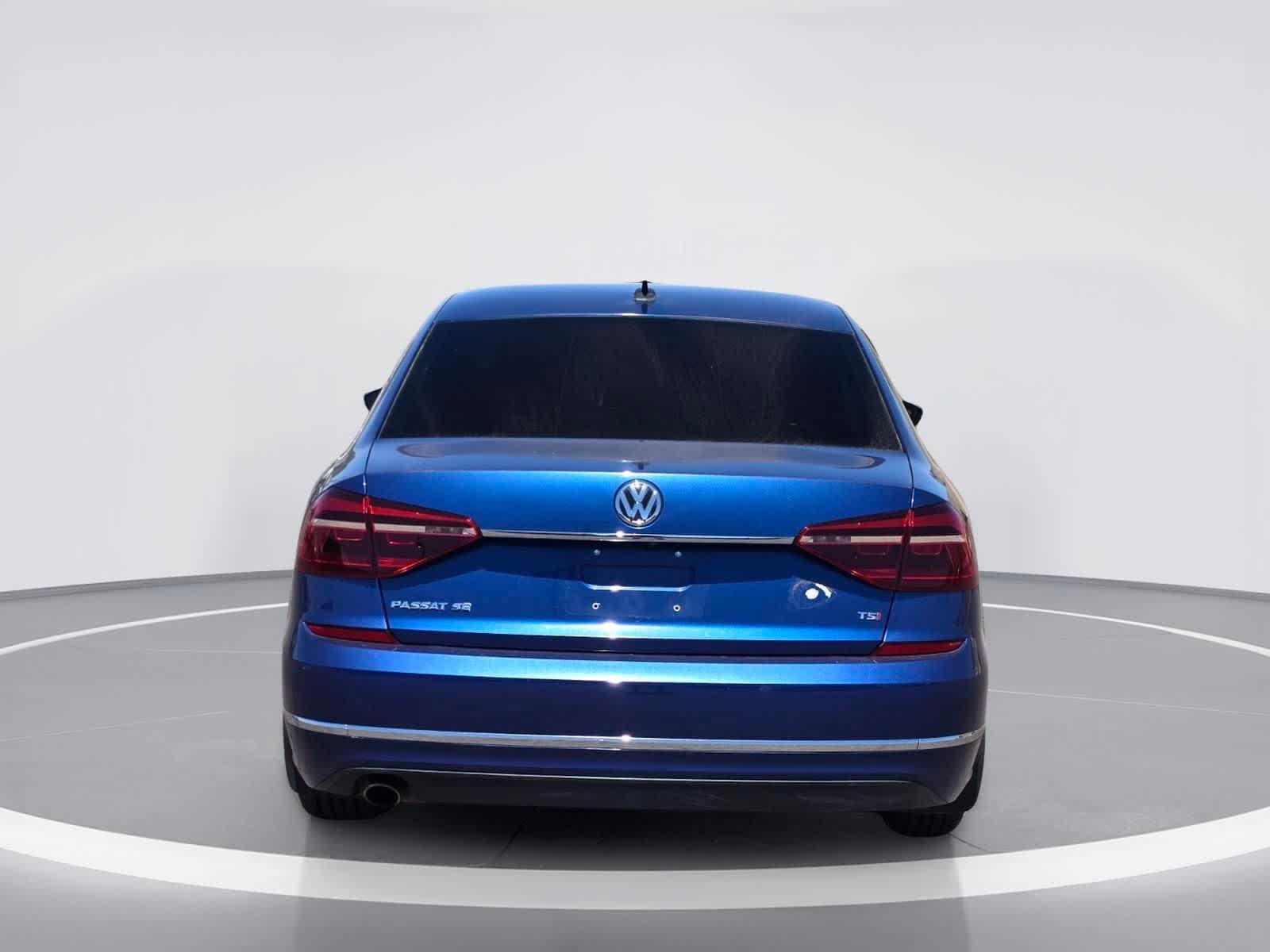 Volkswagen Passat 1.8T SE de 2017