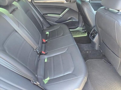 Volkswagen Passat 1.8T SE de 2017
