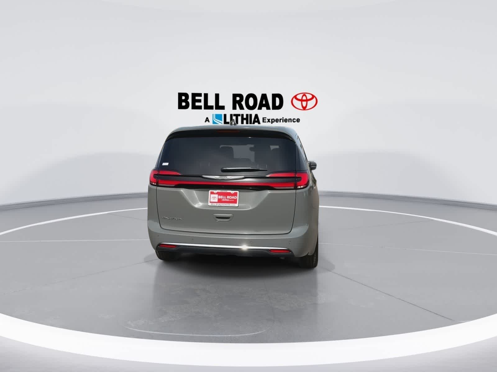 Chrysler Pacifica Select 2025