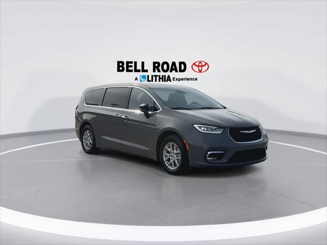 Chrysler Pacifica Select 2025