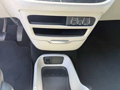 Chrysler Voyager LX 2022