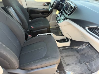 Chrysler Voyager LX 2022