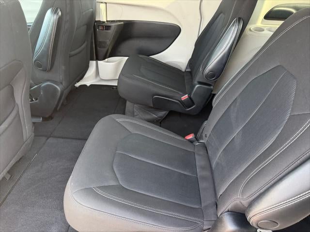 Chrysler Voyager LX 2022