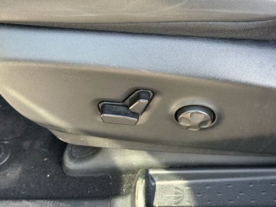 Chrysler Pacifica Limited 2025