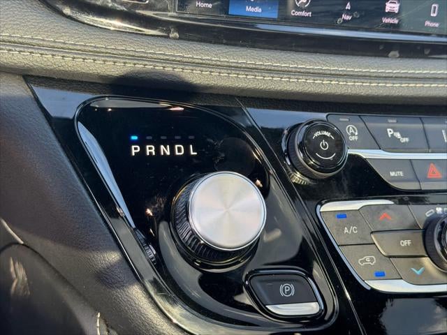 Chrysler Pacifica Limited 2025