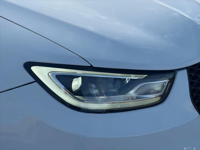 Chrysler Pacifica Limited 2025